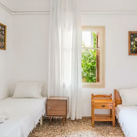 Elvago Chania